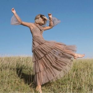 BNWOT Sandra Mansour x H&M Long Tulle Dress sz S
